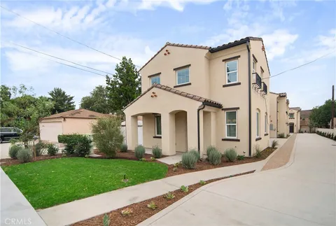 Primary image of 872 W Walnut Avenue Unit A, Monrovia, CA 91016