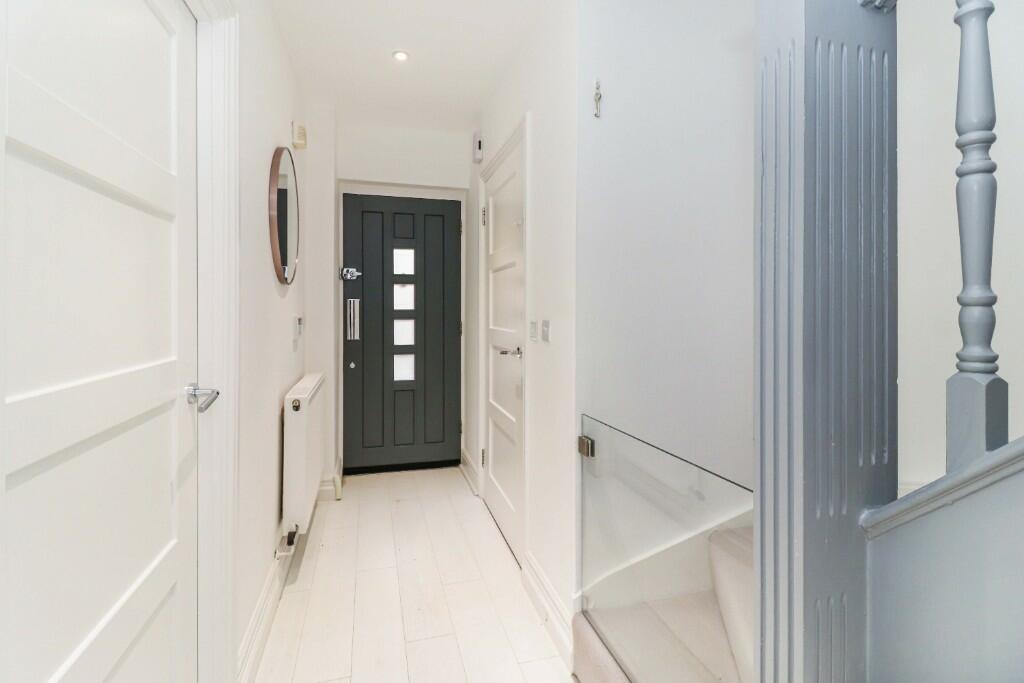 Additional image 18 of Ashwood Mews, St. Albans, Hertfordshire, AL1