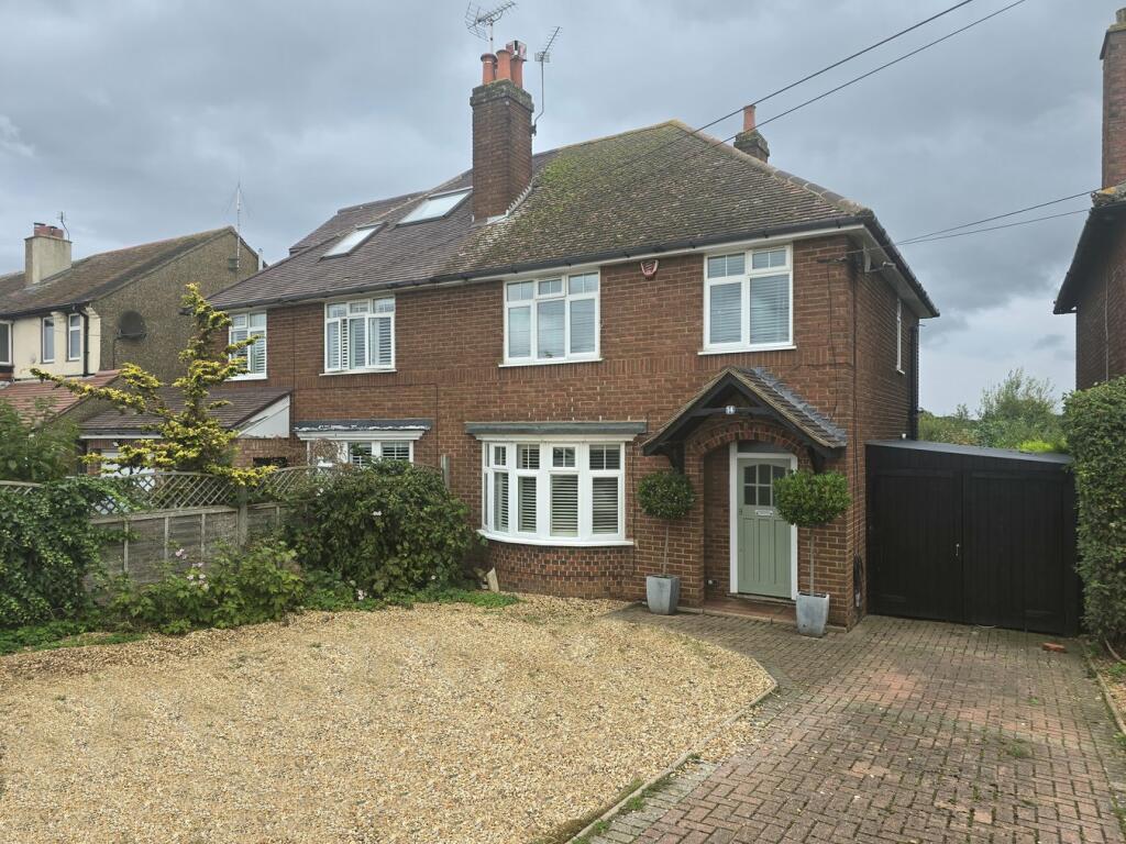 Brocket Road, Welwyn Garden City, AL8