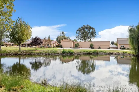 Primary image of 8117 N Fowler Avenue, Clovis, CA 93619