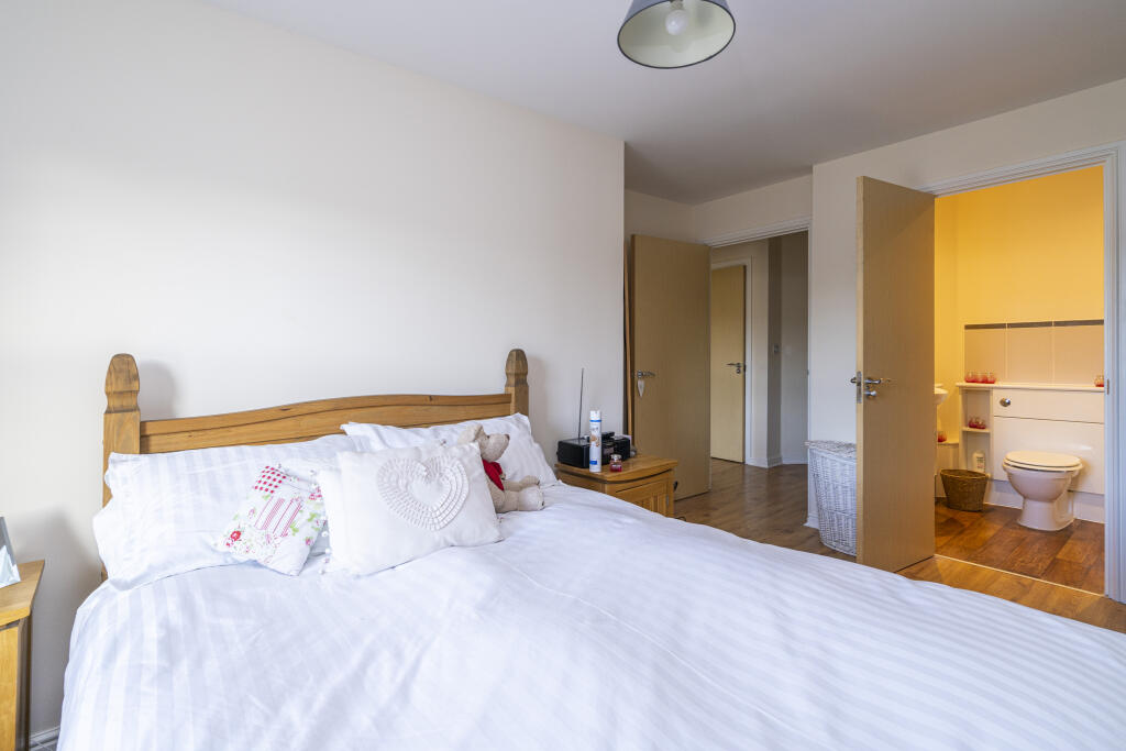 Additional image 6 of Station Road, Harpenden, AL5