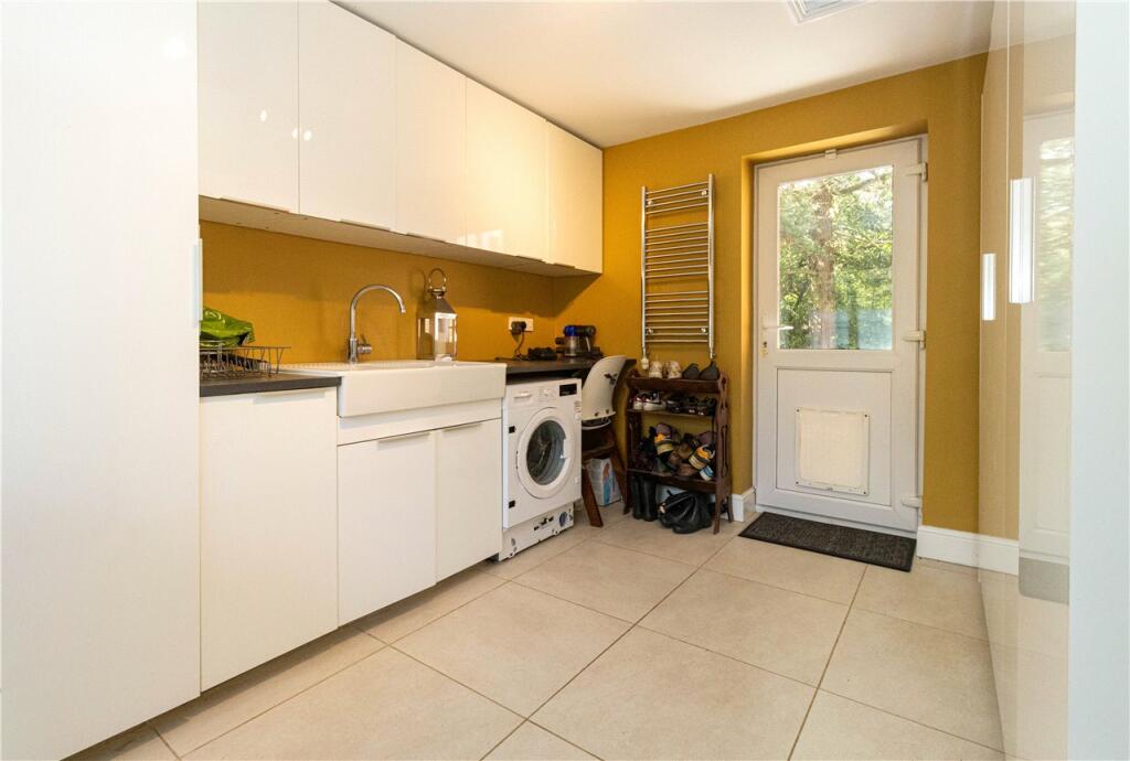 Additional image 7 of The Broadway, Wheathampstead, St. Albans, AL4