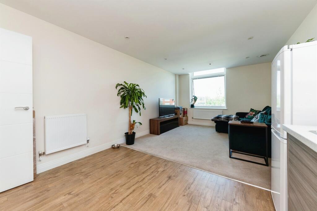 Additional image 7 of Bessemer Road, WELWYN GARDEN CITY