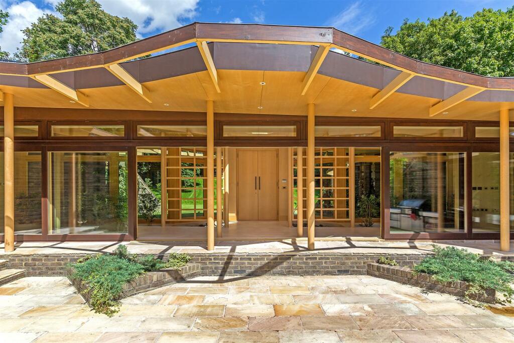 Additional image 18 of Pondwicks Close, St.Albans