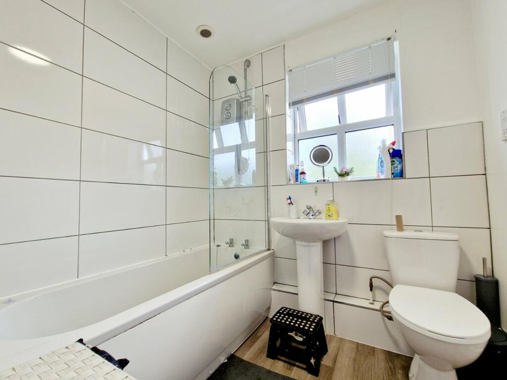 Additional image 9 of Pepper Wood Drive, Northfield, Birmingham, West Midlands, B31