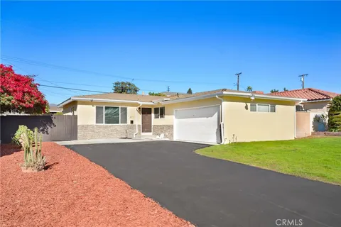 Primary image of 611 W Alcross Street, Covina, CA 91722