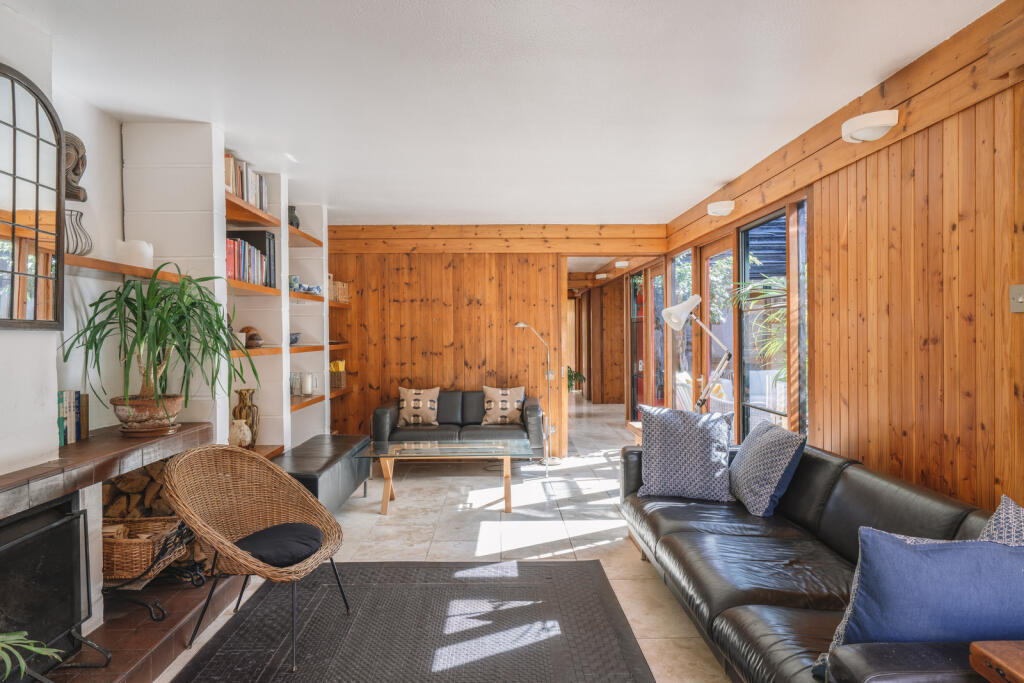 Additional image 16 of The Ryde, Hatfield, Hertfordshire