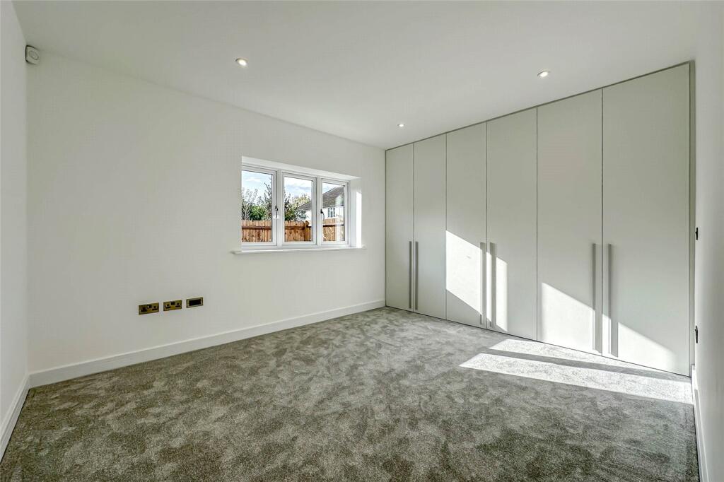 Additional image 6 of West Avenue, St Albans, Herts, AL2