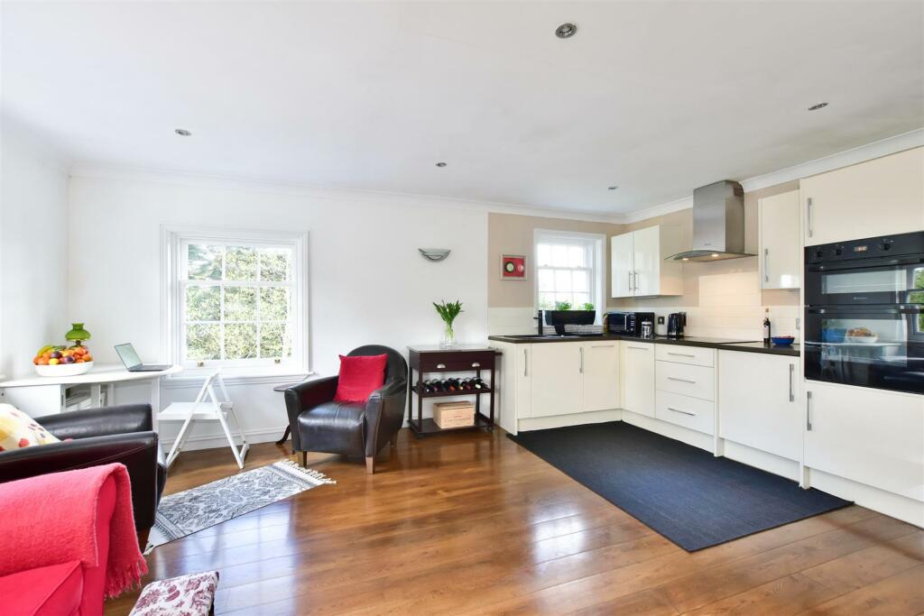 Additional image 25 of Highfield Lane, Tyttenhanger, St. Albans