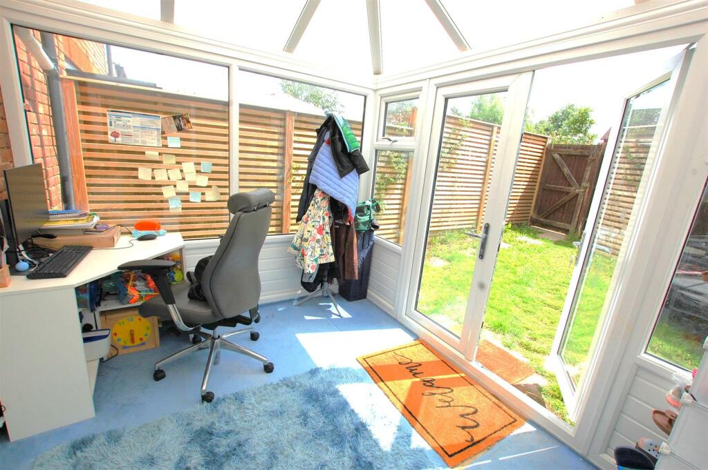 Additional image 11 of Dixons Hill Road, Welham Green