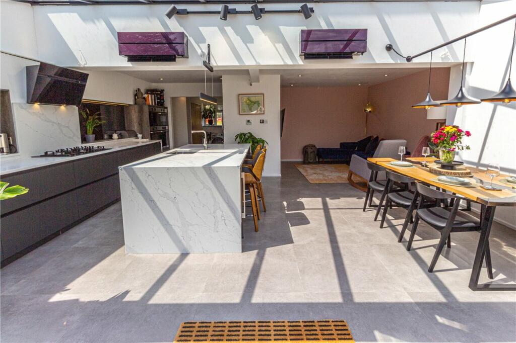 Additional image 7 of Porters Hill, Harpenden, Hertfordshire, AL5