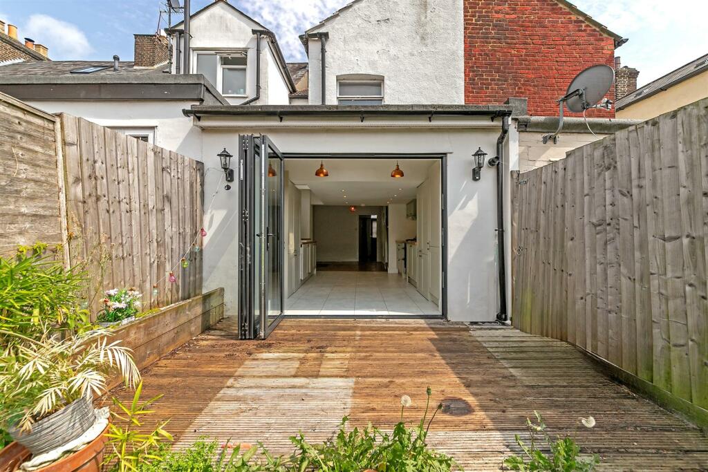 Additional image 18 of Cavendish Road, St. Albans