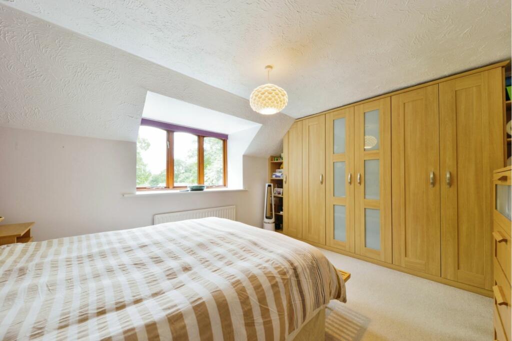 Additional image 12 of Honeymead, Welwyn, AL6