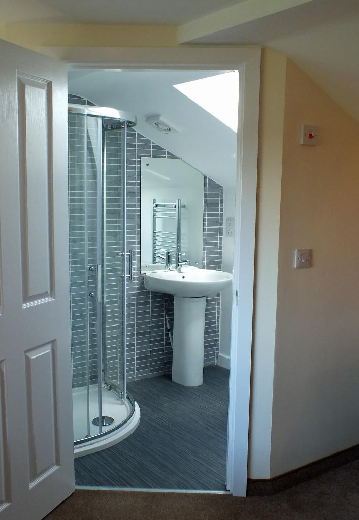 Additional image 9 of Deluxe ensuite student room, in a 2 bed duplex flat, Harborne, Birmingham