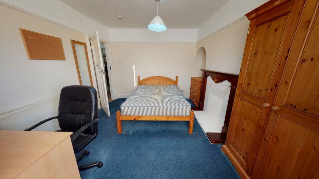 Additional image 5 of 31 Woodleigh Avenue, Birmingham, B17 0NW