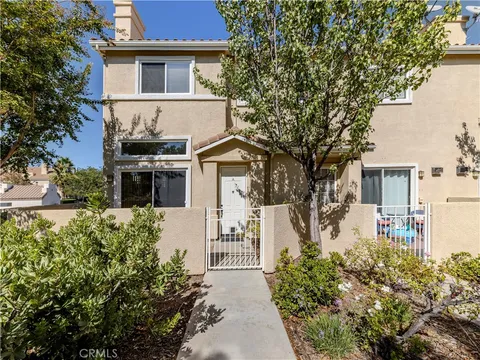 25711 Holiday Circle Unit A, Stevenson Ranch, CA 91381