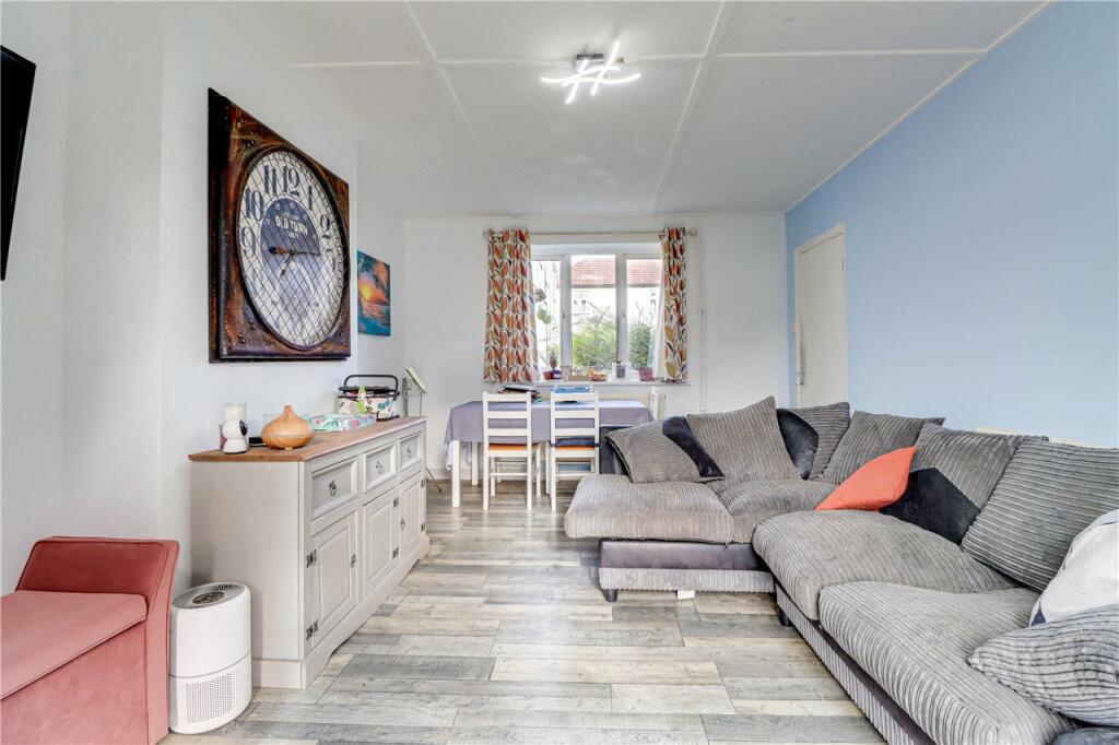 Additional image 16 of Longfield Road, Harpenden, Hertfordshire, AL5