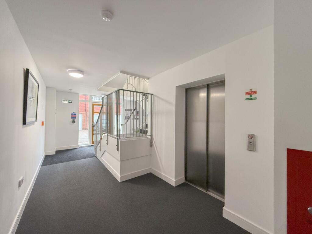 Additional image 17 of Belgae Lodge, Tomlinson Court, Wilshere Park, Welwyn, Hertfordshire, AL6