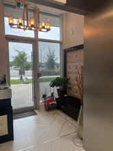 Additional image 4 of 9610 Yonge St