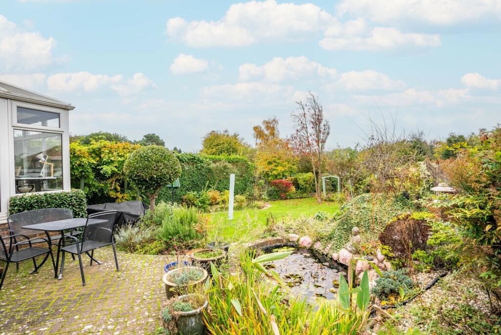 Additional image 14 of Marshalls Way, Wheathampstead, St. Albans, Hertfordshire, AL4