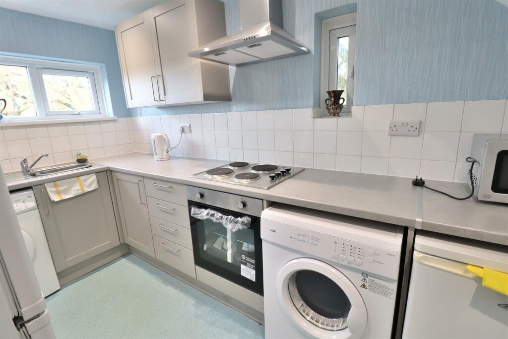 Additional image 6 of Deerswood AvenueHatfieldHertfordshire