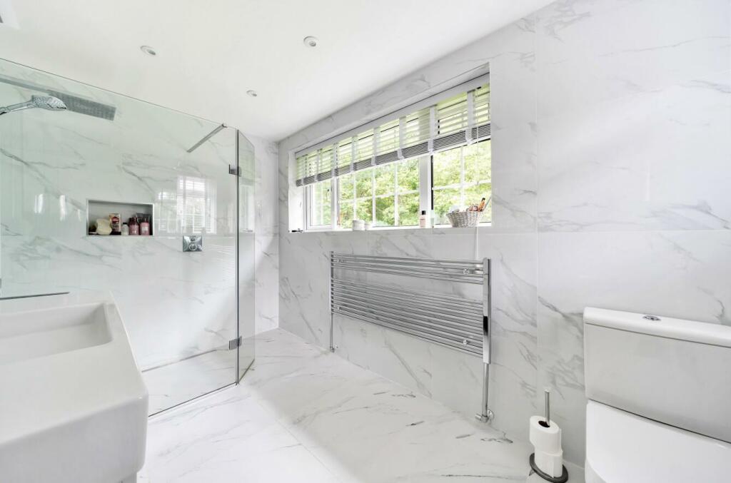 Additional image 16 of Dixons Hill Close, North Mymms, Hertfordshire