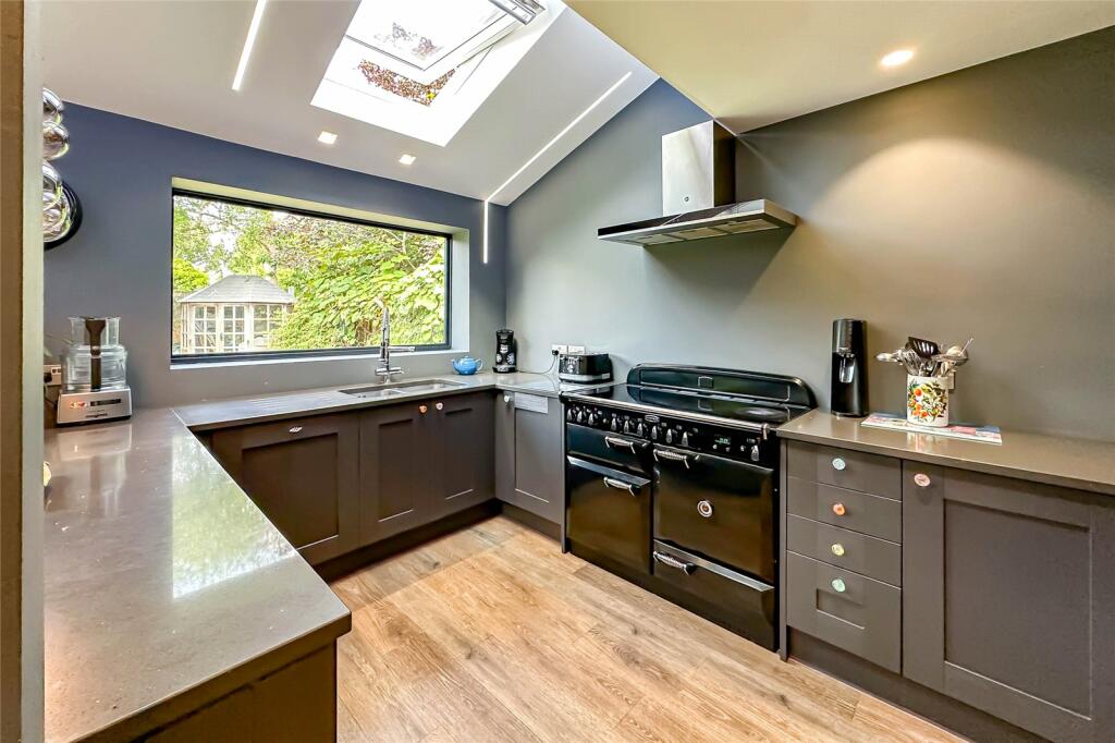 Additional image 15 of Tippendell Lane, St. Albans, Hertfordshire, AL2