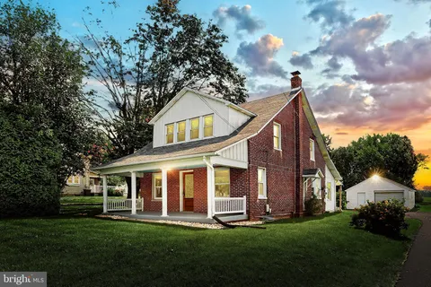 2280 Delta Road, Brogue, PA 17309