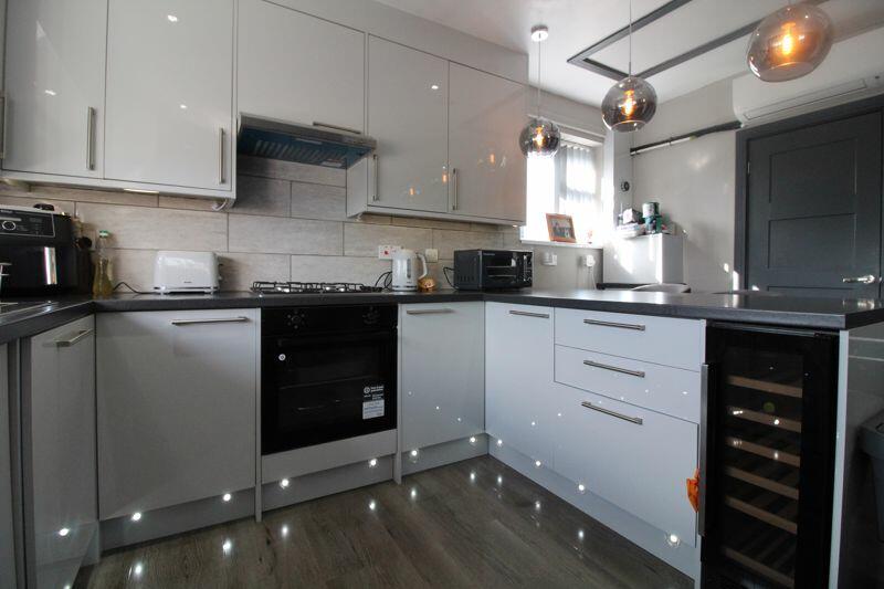 Additional image 10 of CHAIN FREE on Long Cutt, St. Redbourn