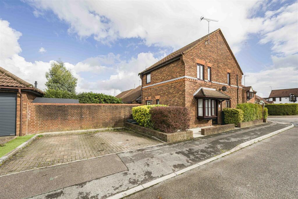 Additional image 12 of Woodlands, Park Street, St. Albans
