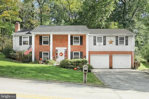 252 Tri Hill Road, York, PA 17403
