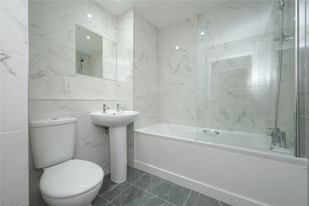 Additional image 4 of Victoria Street, St Albans