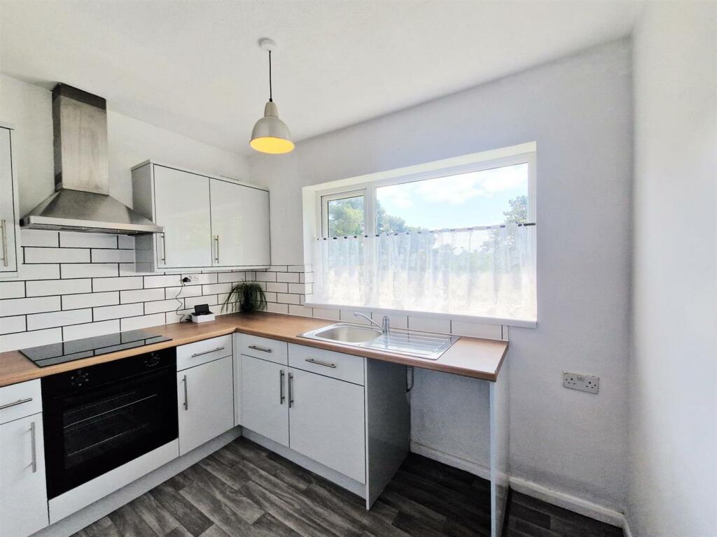 Additional image 6 of South Road, Northfield, Birmingham, B31