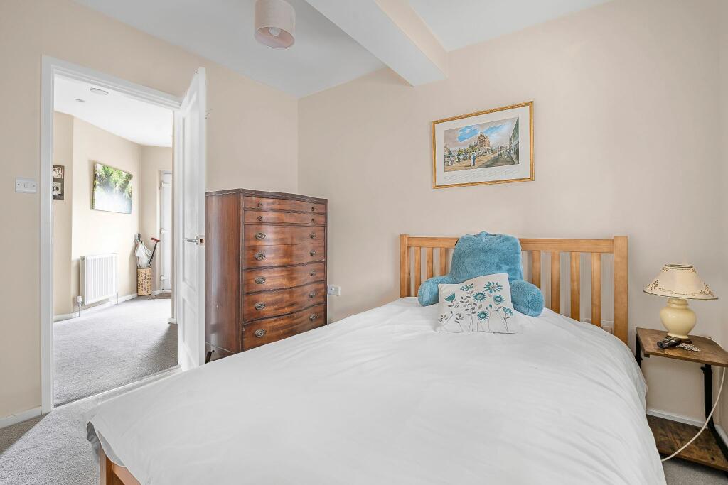 Additional image 14 of Moffats Close, Brookmans Park, AL9