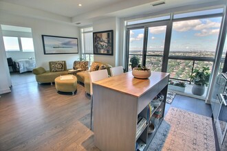 Additional image 4 of 2707-251 Manitoba St