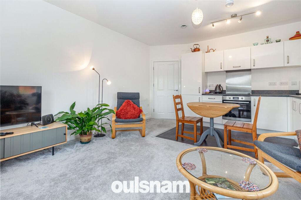 Additional image 4 of New House Farm Drive, Northfield, Birmingham, West Midlands, B31