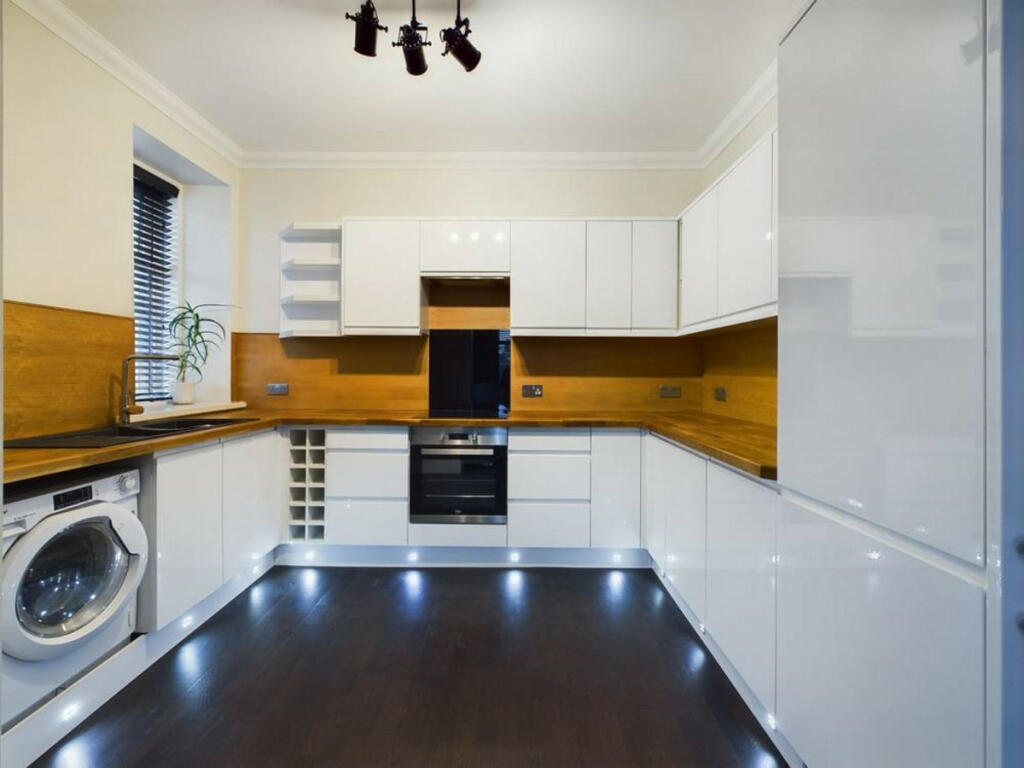 Additional image 6 of Stuart Street, Banff, AB45