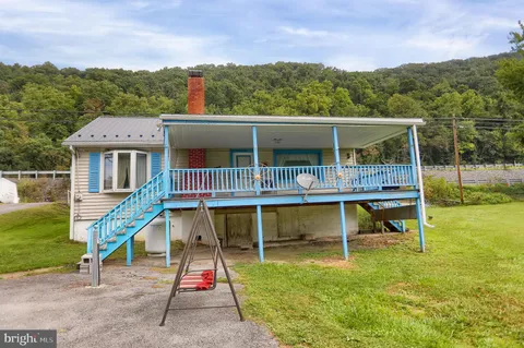 15388 William Penn Highway, Millerstown, PA 17062