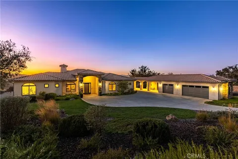 1110 Burnt Rock Way, Templeton, CA 93465