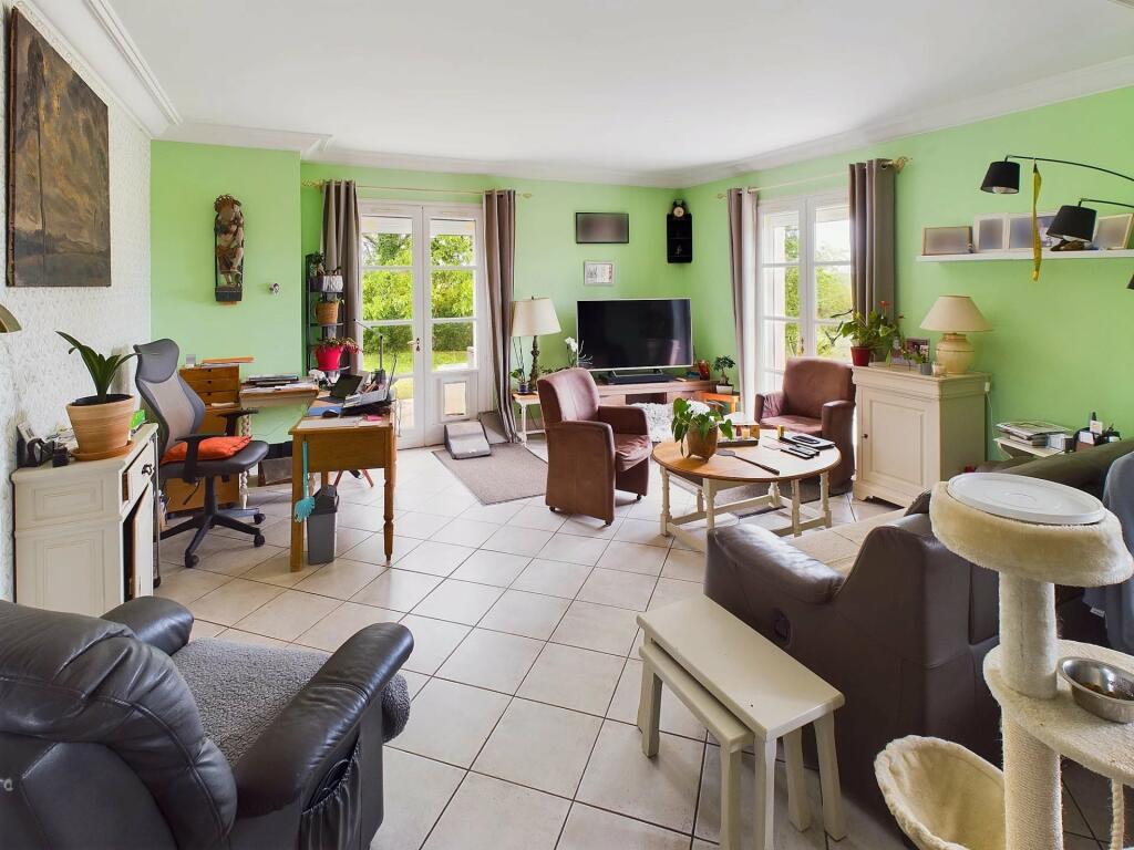 Primary image of Midi-Pyrénées, Lot, Livernon, France