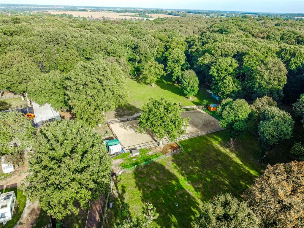 Additional image 11 of Pottersheath Road, Welwyn, Hertfordshire