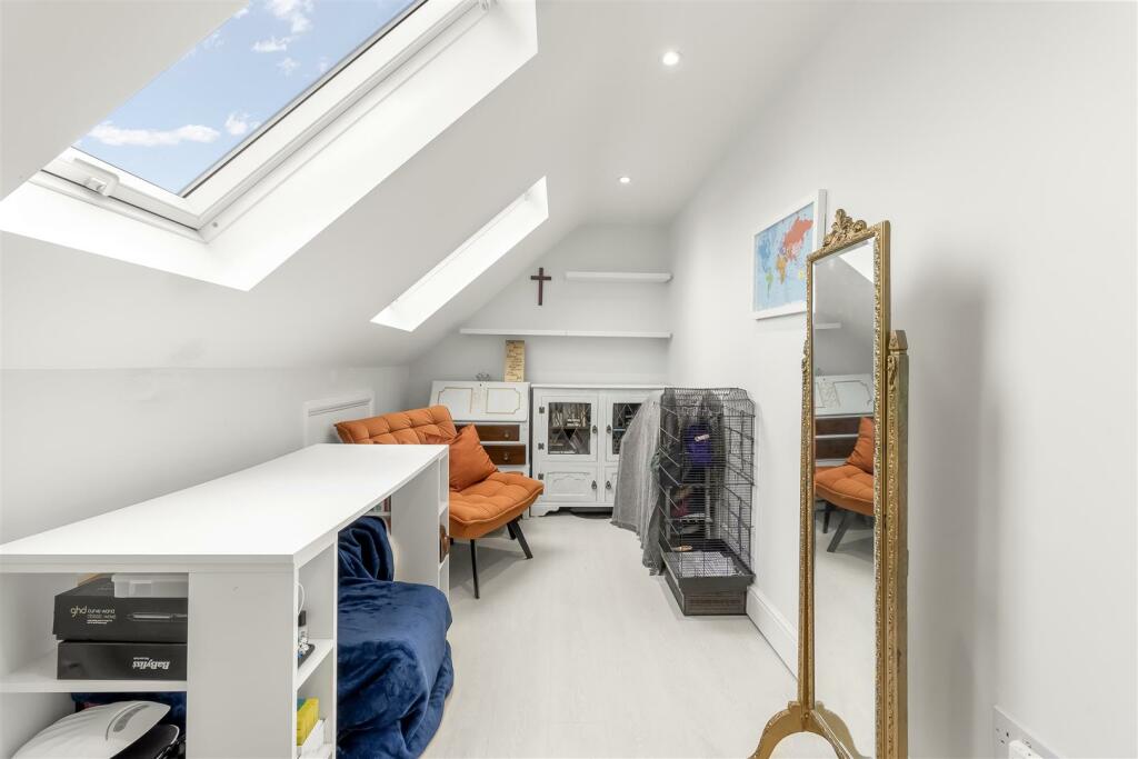 Additional image 13 of Westland Drive, Brookmans Park