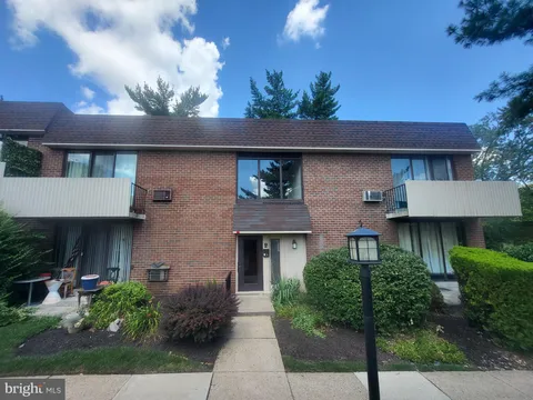 100 E Glenolden Avenue Unit R-18, Glenolden, PA 19036