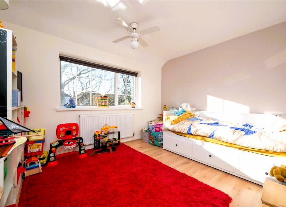 Additional image 11 of Fellowes Lane, St. Albans, Hertfordshire, AL4