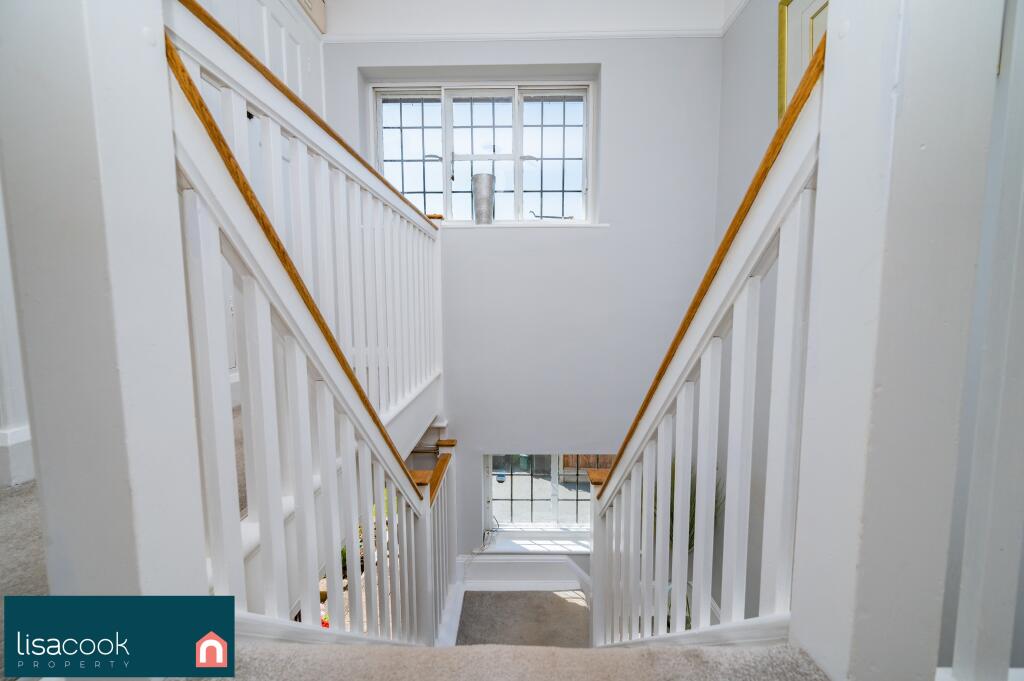 Additional image 13 of Watling Street, Park St Albans, Al2