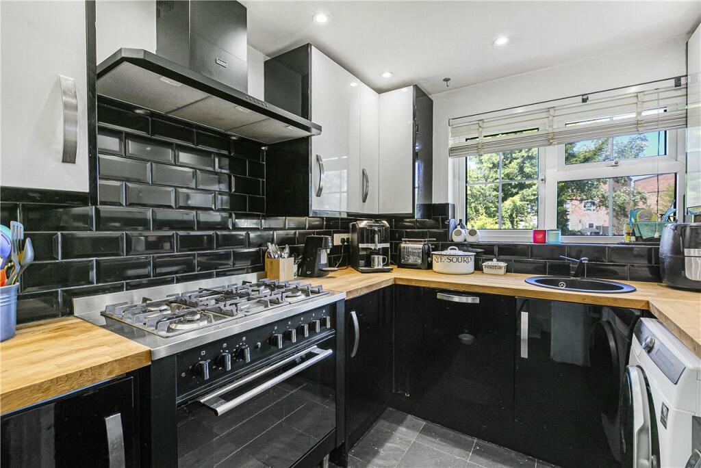 Additional image 6 of Haldens, Welwyn Garden City, Hertfordshire, AL7