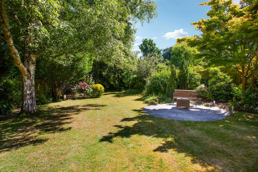 Additional image 2 of Grasmere Avenue, Harpenden, AL5