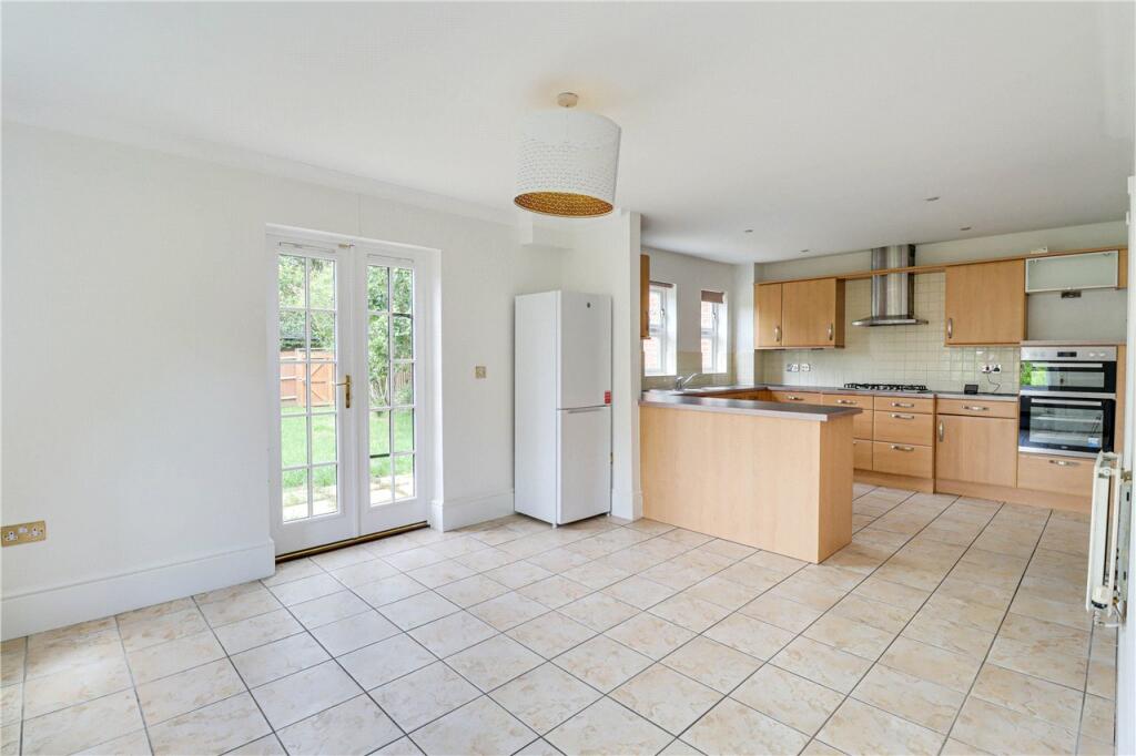 Additional image 6 of Strawberry Crescent, Napsbury Park, St. Albans, AL2