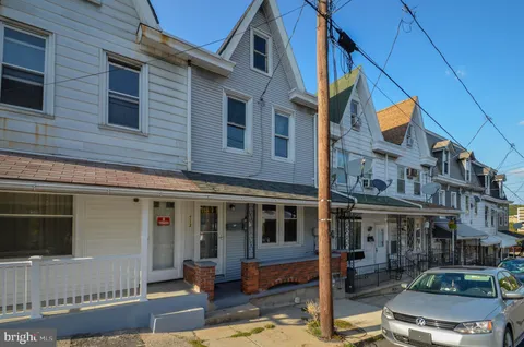 Primary image of 712 Laurel Boulevard, Pottsville, PA 17901