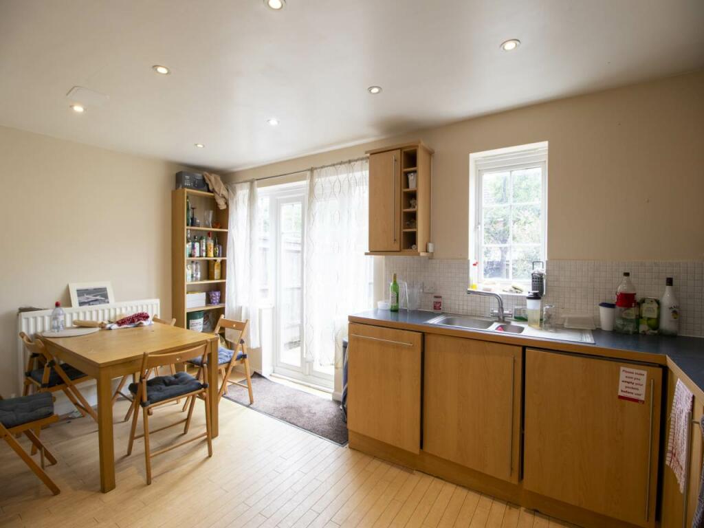 Additional image 4 of Freemans Acre, Hatfield, Hertfordshire